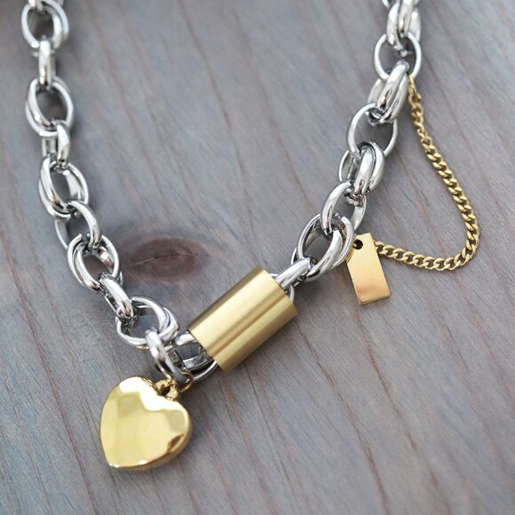 Elegant Silver and Gold Heart Pendant Necklace - Picture 2 of 4